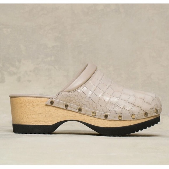 M Gemi Clogs Greta Croco Printed Leather Stone Woman’s Size 41 U.S 10 - Picture 2 of 14